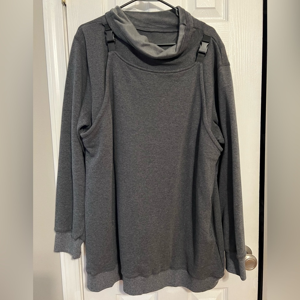Latched Mama Buckle and Go Babywearing Pullover